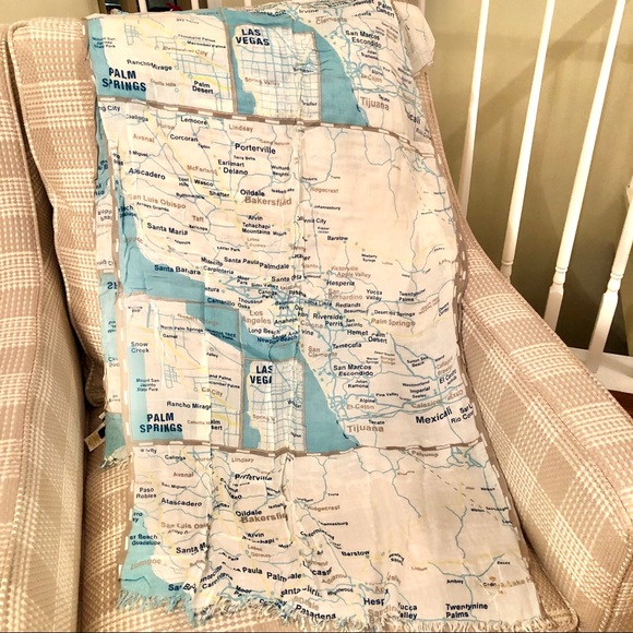 kate spade Accessories - 💥SOLD💥RARE Kate Spade Off The Map Scarf  EUC
